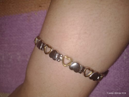 Customer photo review of Magneva Rannekoru – Kehon ja mielen tasapainoon