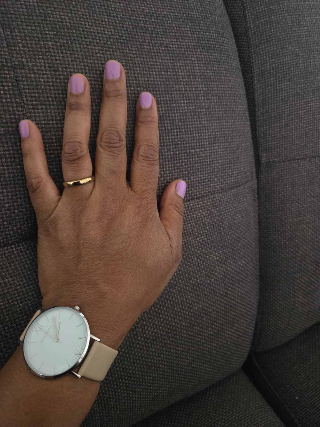 Customer photo review of The Bond -  Women's Gold 4mm Tungsten Gloss Finish Curved Ring