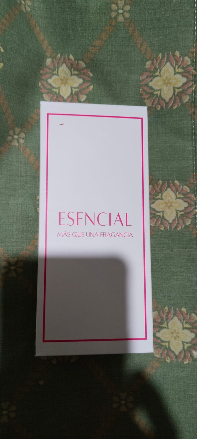 Customer photo review of M086 Inspirado en: La Vie Est Belle - Lancome