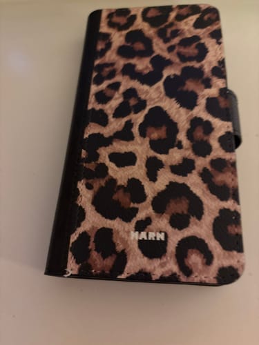 Customer photo review of Samsung Galaxy S24 5G Wallet Case - Savanna Noir