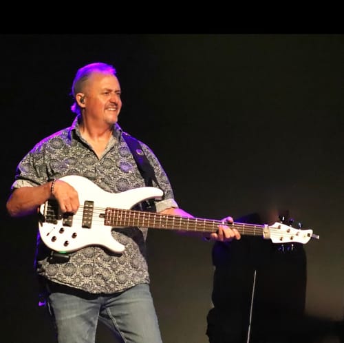 Customer photo review of [NEW] UHF NEXUS - Pro-Grade UHF Wireless System For Guitar/Bass – USB-C, Latency<2 ms, 7 Channels, 165 feet Range