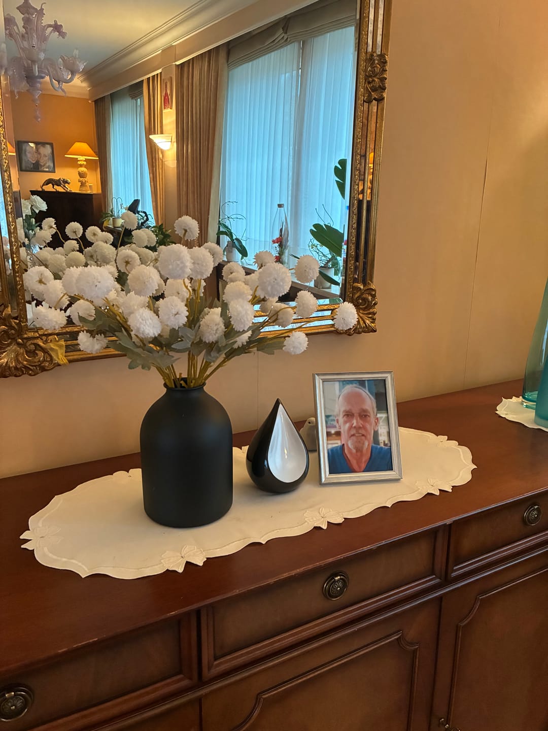 Customer photo review of Casa vaas - Mat zwart