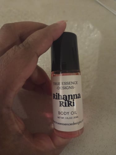 Customer photo review of RIH751 RiRi Body Oil - Women