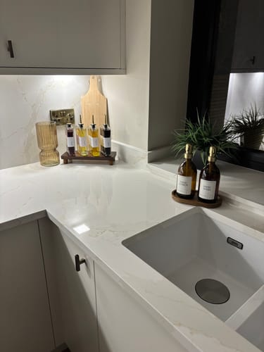 Customer photo review of Acacia Wood Stand