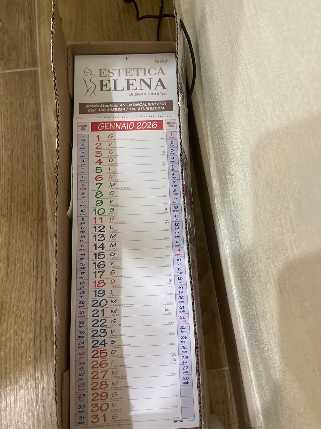 Customer photo review of Calendario Slim