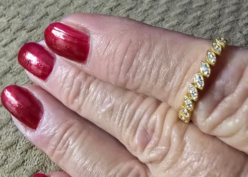 Customer photo review of Tori 18k White Gold Plated Ring with Round Cut Swarovski Crystals