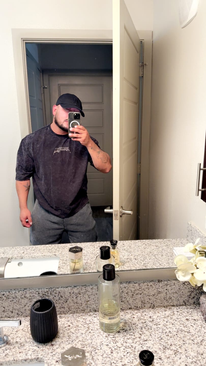 Customer photo review of 2069 - Elevated Essentials - Baggy Joggers