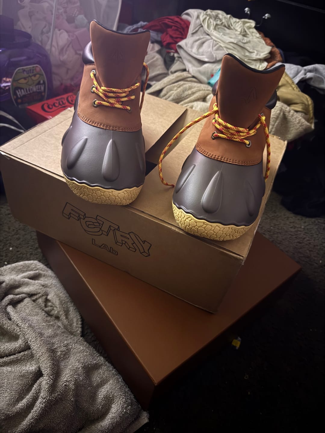 Customer photo review of Duck Lo - Chestnut