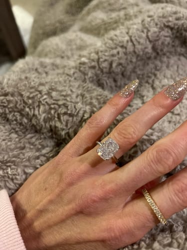 Customer photo review of Louily Precious Crushed Ice Cushion Cut Engagement Ring