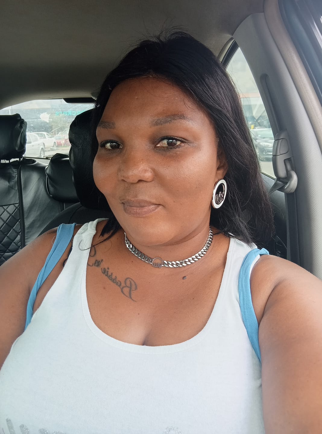 Customer photo review of Silver Era Choker