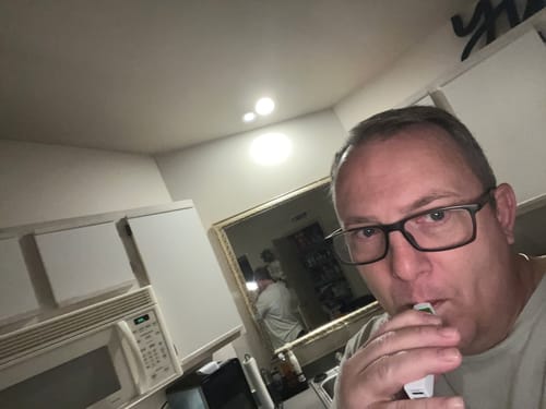 Customer photo review of 2.5g Dozo Blinkers Live Rosin Disposable