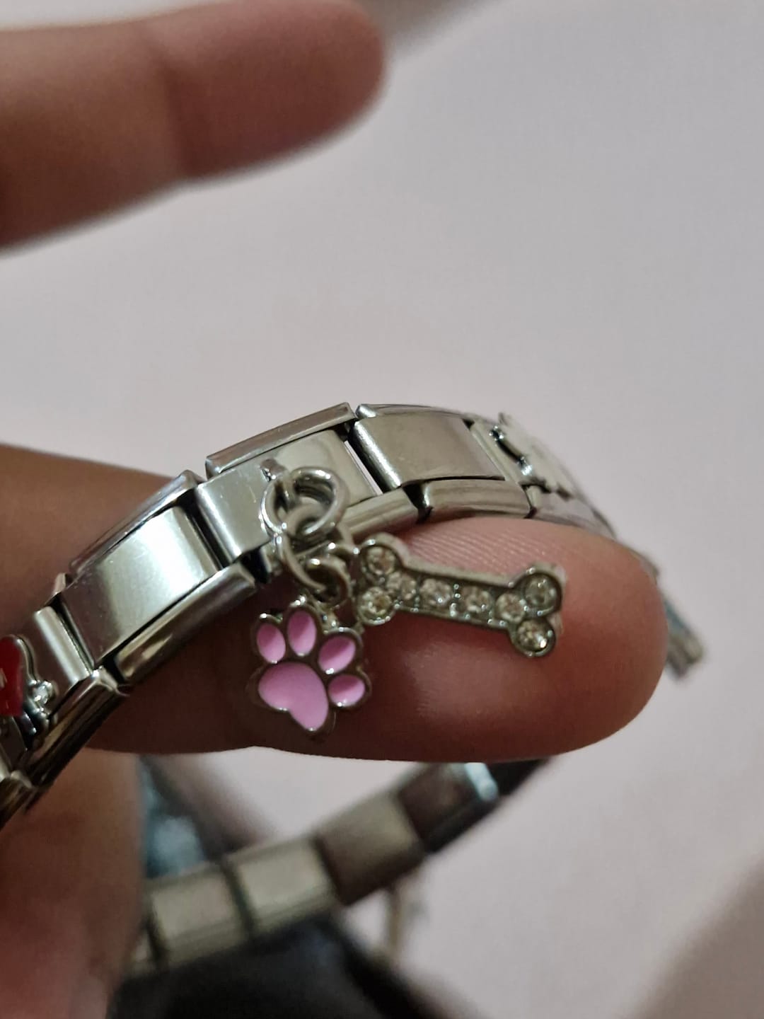 Customer photo review of Charm Colgante Huella perrito