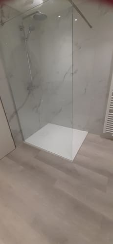 Customer photo review of SONNI Walk In/ Begehbare Dusche Duschabtrennung Duschwand Nano Klarglas Glasstärke 8mm Breite 70-120cm