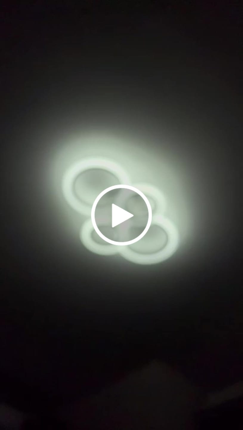 Customer video review of Lustra LED 2+2 CIRCLE Design Alb Echivalent 400W Telecomanda