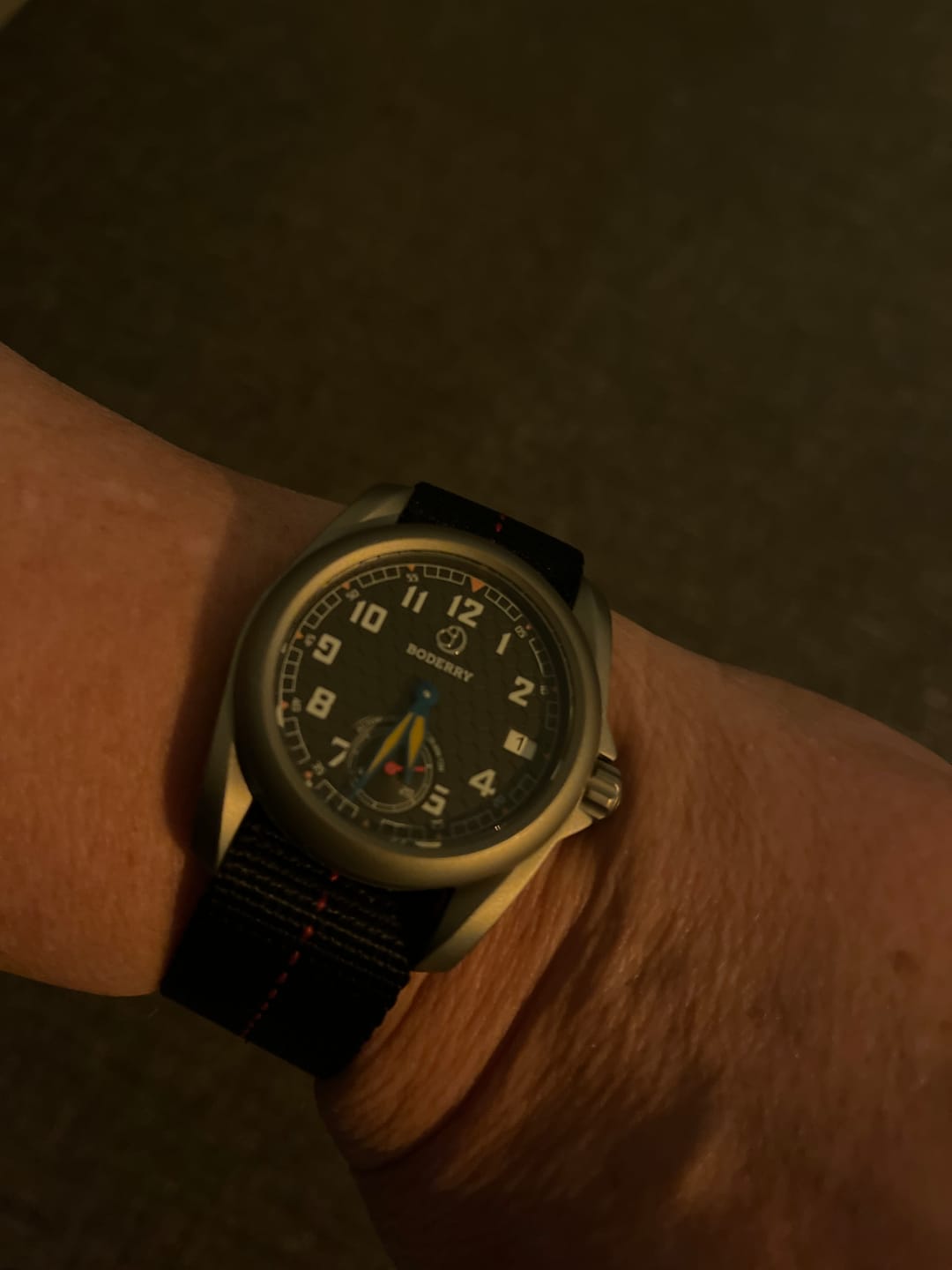 Customer photo review of VOYAGER S72 – 72-Hour Power Reserve Titanium Automatic Field Watch, 100M Water Resistant | Grey