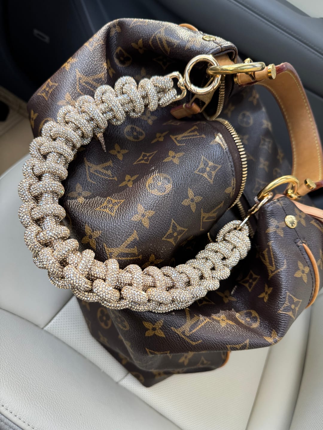 Customer photo review of Oz Handle - Champagne Bubbles