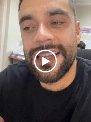 Customer video review of Pack Melena de León