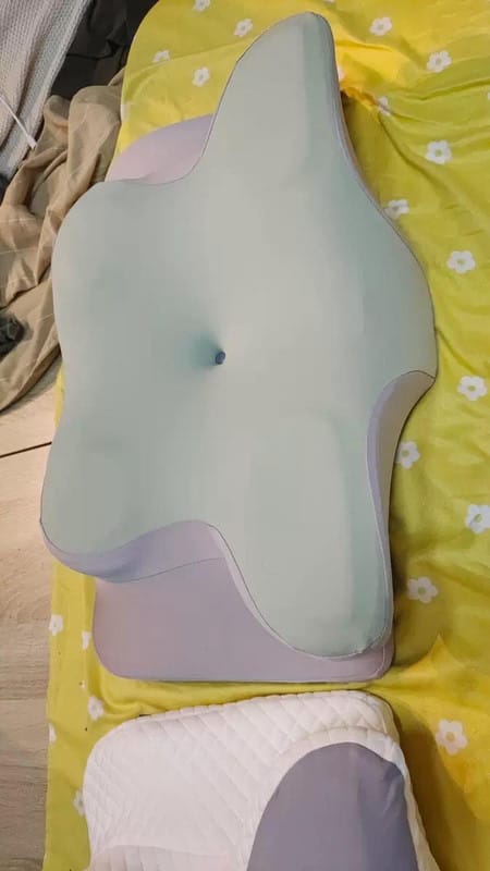 Customer photo review of PillowPlush Memory Foam Pillow