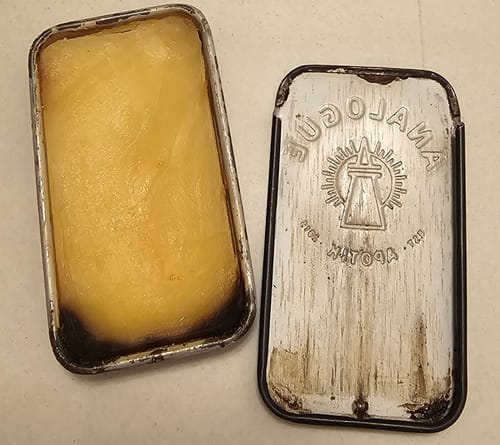 Customer photo review of Colossus Solid Cologne by Analogue Apotik