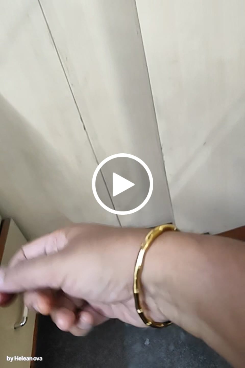Customer video review of Golden Bamboo Bracelet