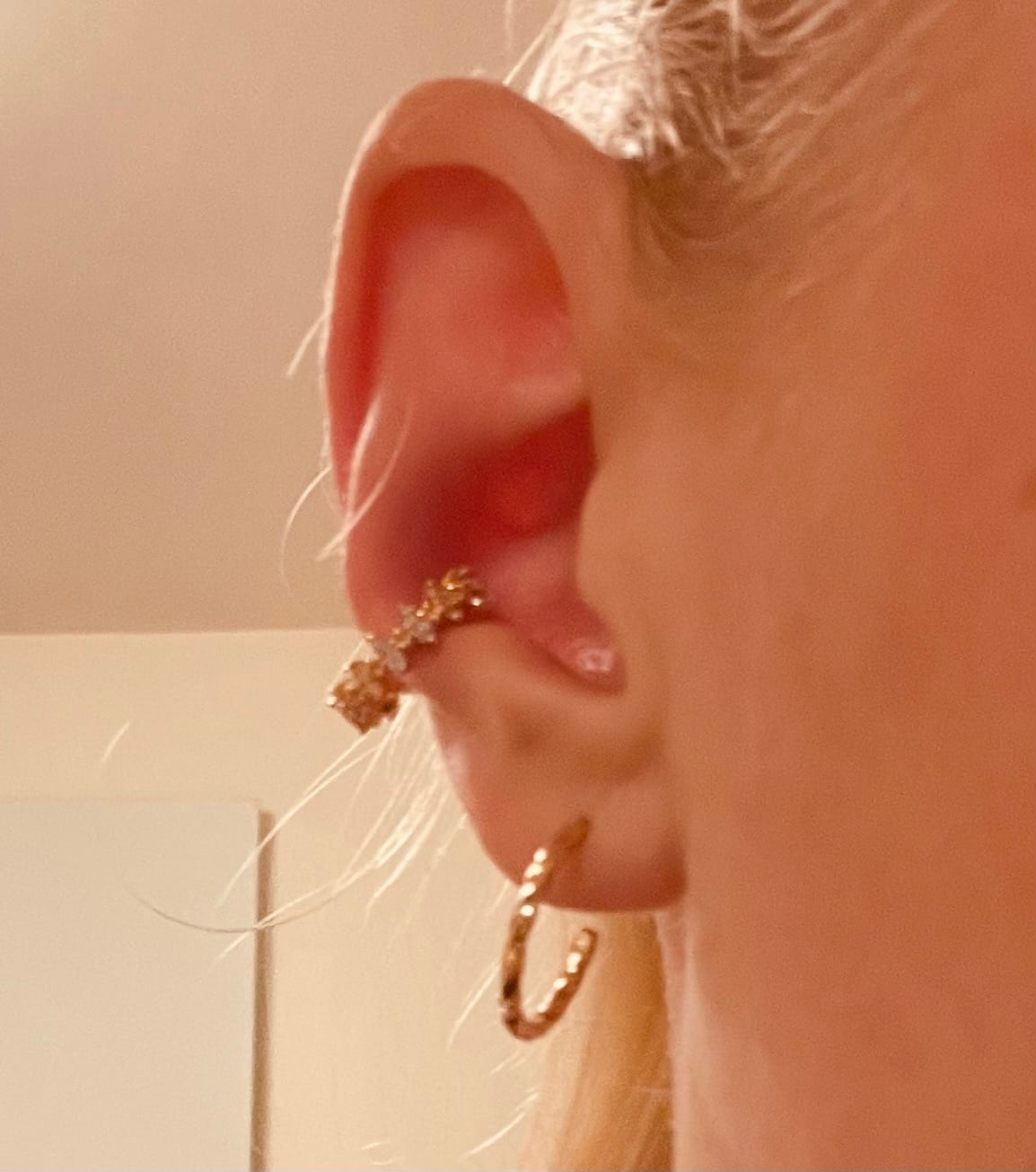 Customer photo review of Rebecca Pink Gold Ear Cuff