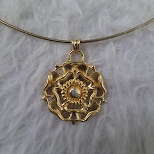 Customer photo review of Tudor Rose Pendant