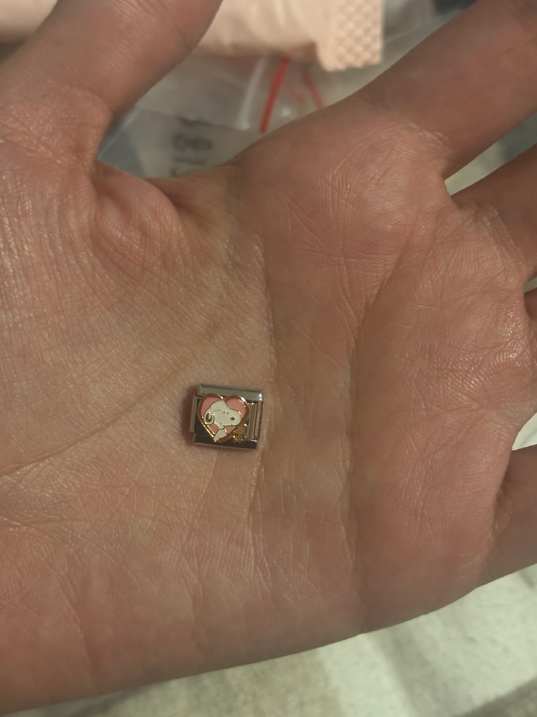 Customer photo review of Charm Snoopy Corazón