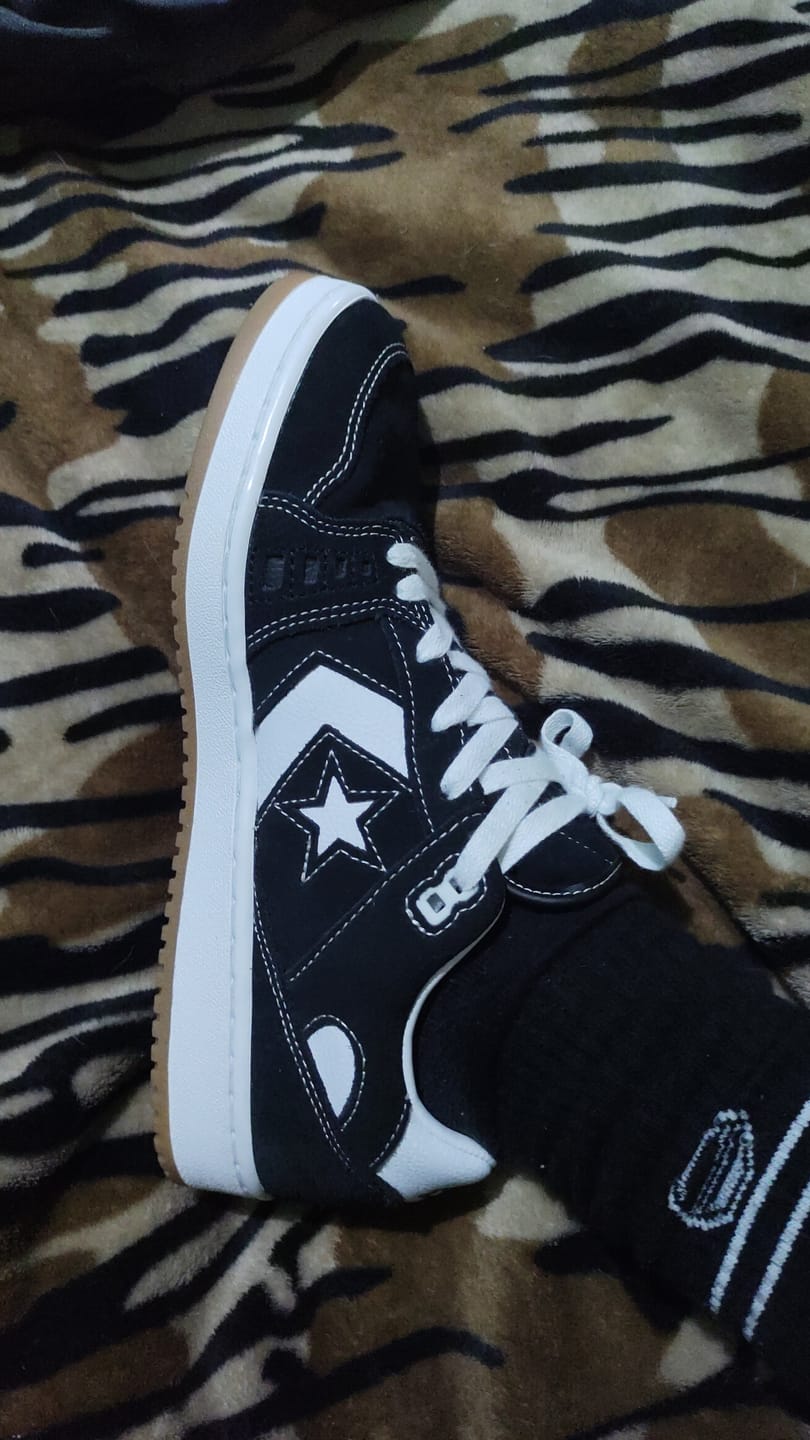 Customer photo review of Zapatillas Converse Chuck Taylor Core As-1 Pro Negro Blanco