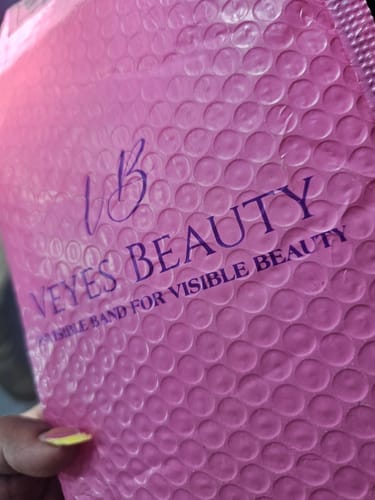 Customer photo review of Lash Bond & Seal - Black 10ml