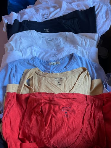 Customer photo review of Madewell Women's Secondhand Wholesale Clothing