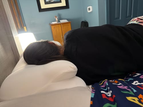 Customer photo review of Mellow CloudAlign™ Pillow