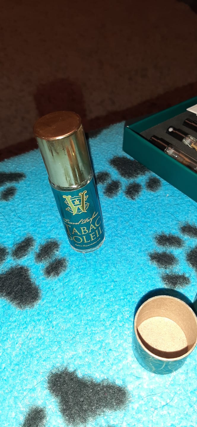 Customer photo review of Tabac Soleil