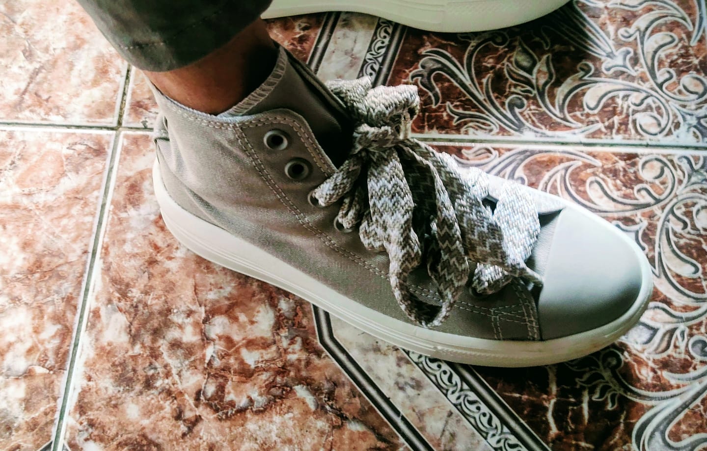 Customer photo review of Zapatillas Converse Chuck Taylor Move Hi Platform Beige