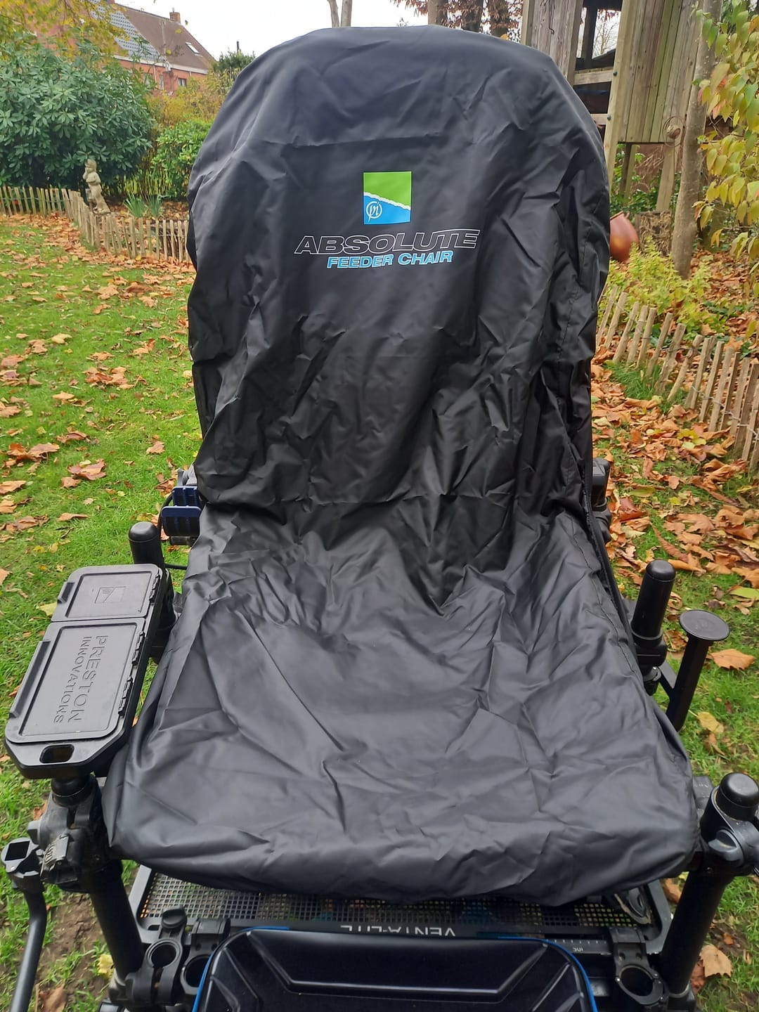 Customer photo review of ABSOLUTE 36 FEEDER CHAIR WATERPROOF COVER