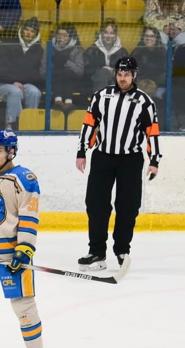 Customer photo review of ZP-PRO HOCKEY REFEREE PADDED PANTS