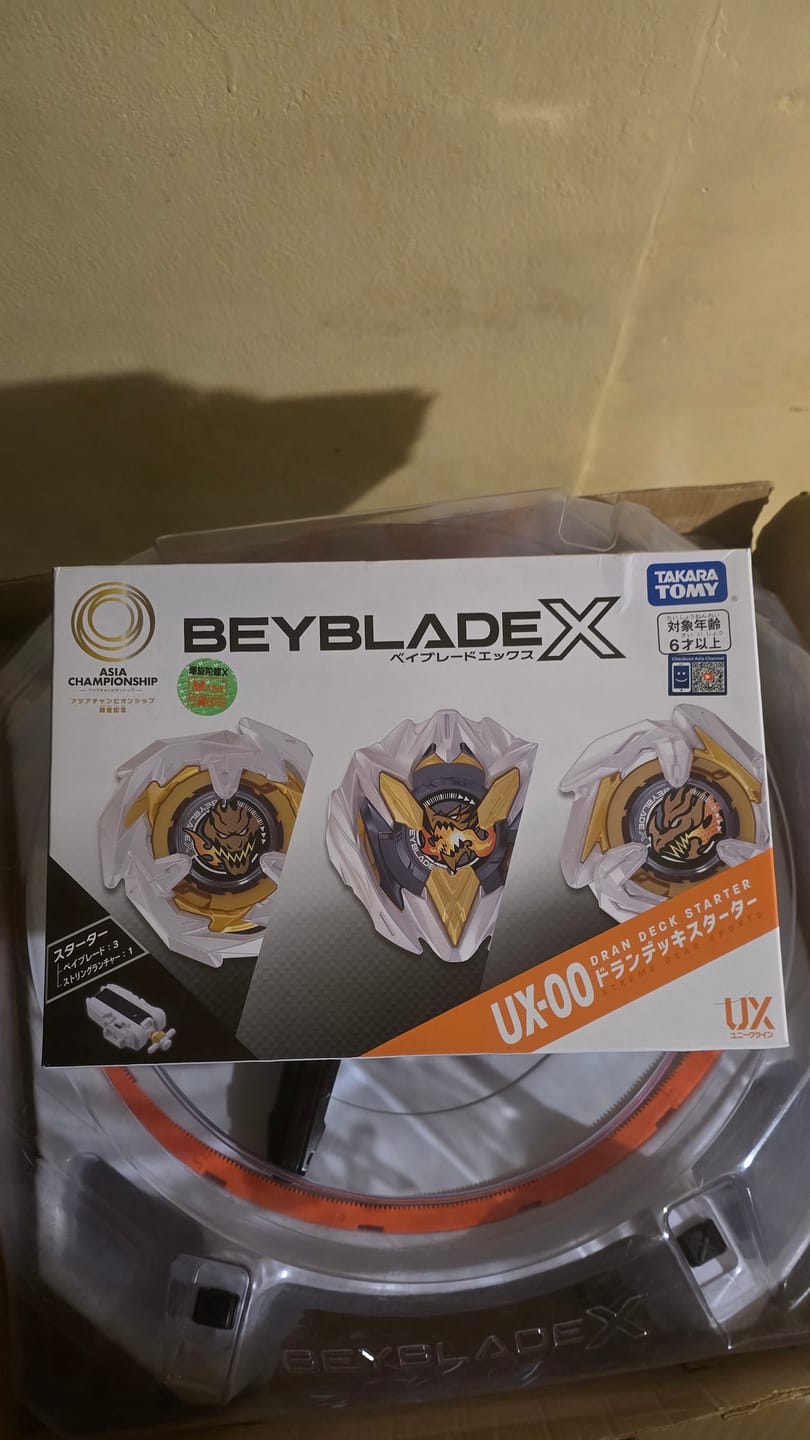 Customer photo review of Takaratomy Beyblade X UX-00 Dran Deck Starter