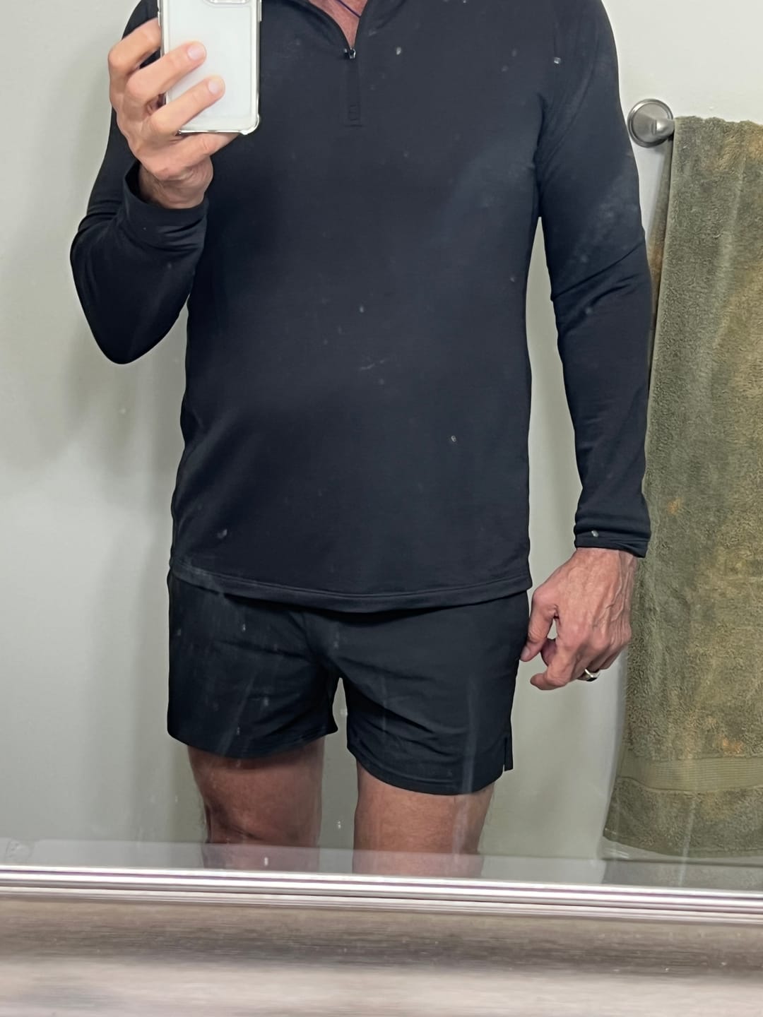 Customer photo review of Core Hybrid Shorts 5" Inseam
