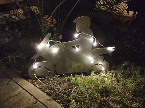 Customer photo review of Gartenstecker Motorradfahrer Version 2