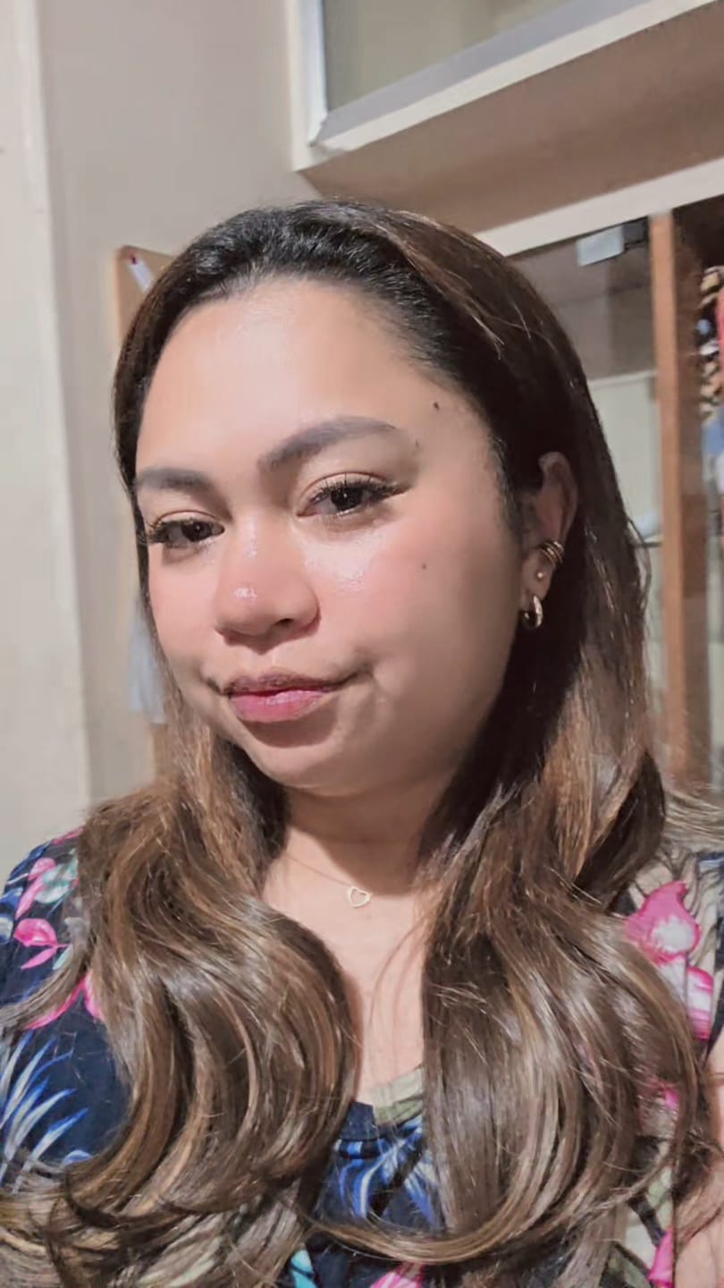 Customer photo review of 16" Hollywood Waves