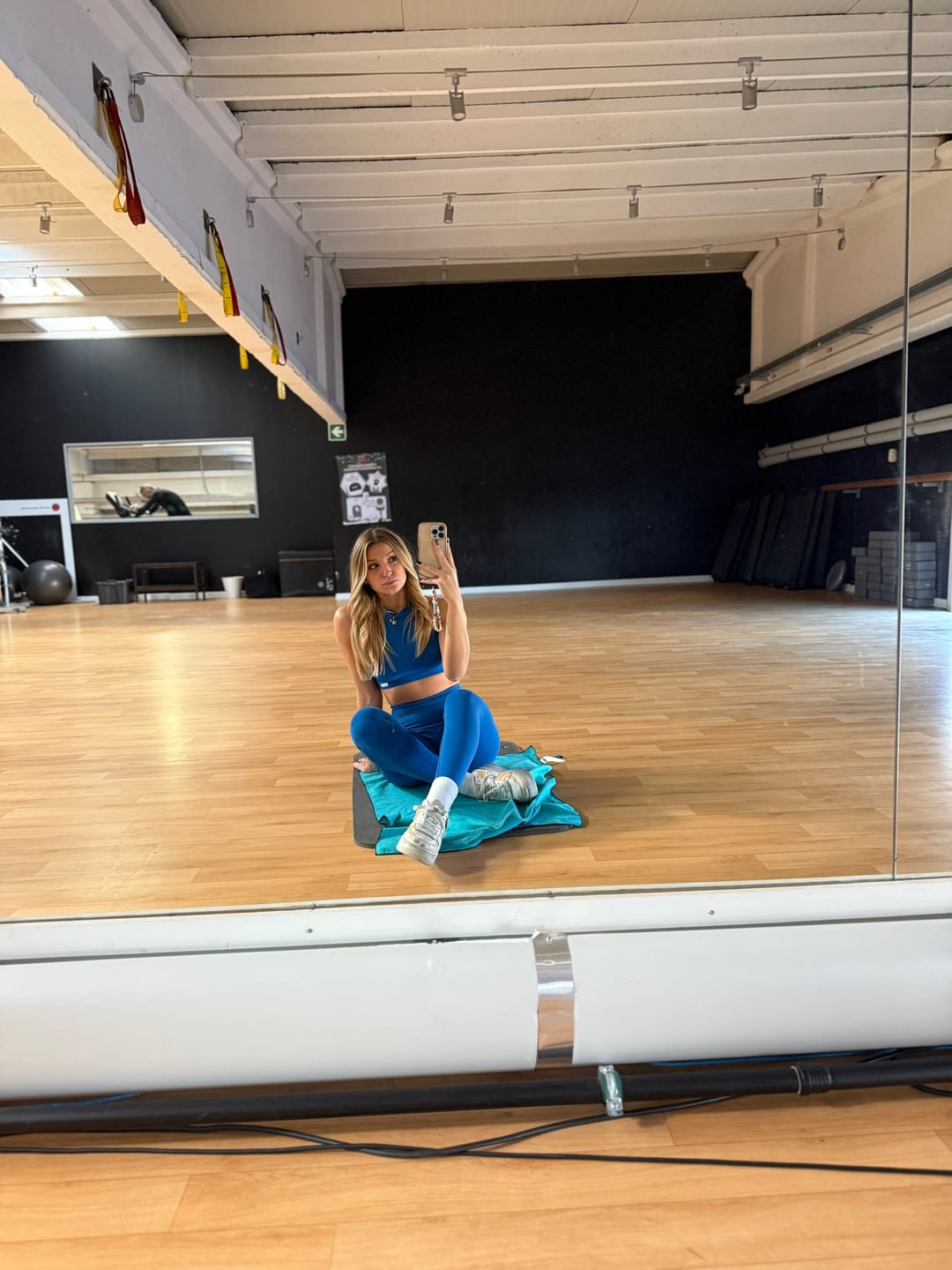 Customer photo review of Leggings Push up Gym Fashion Blu Accidia