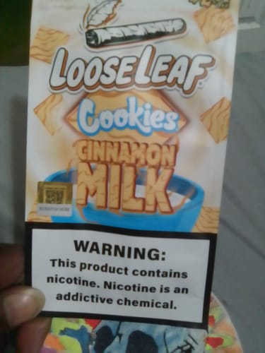 Customer photo review of LooseLeaf x Cookies Cinnamon Milk Wraps (2-Pack)