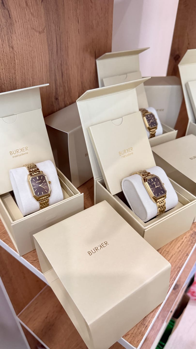 Customer photo review of Macy Gold White