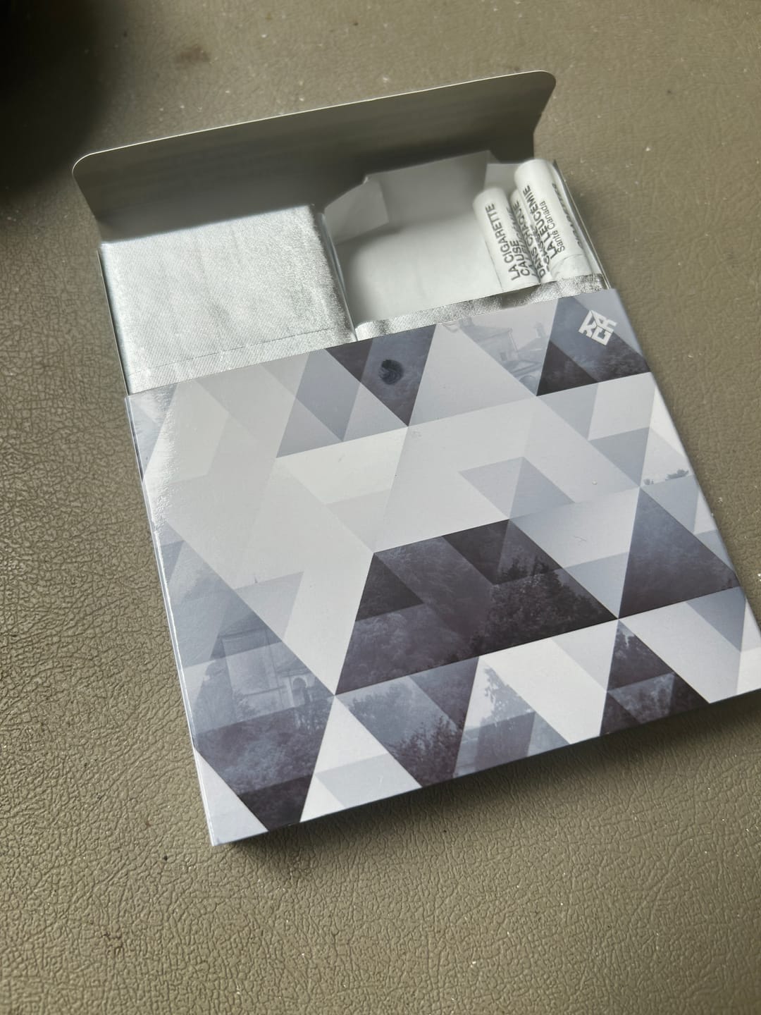 Customer photo review of Diamond Cigarette Case Cover