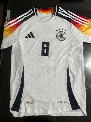 Customer photo review of KROOS #8, Alemania Local 2024