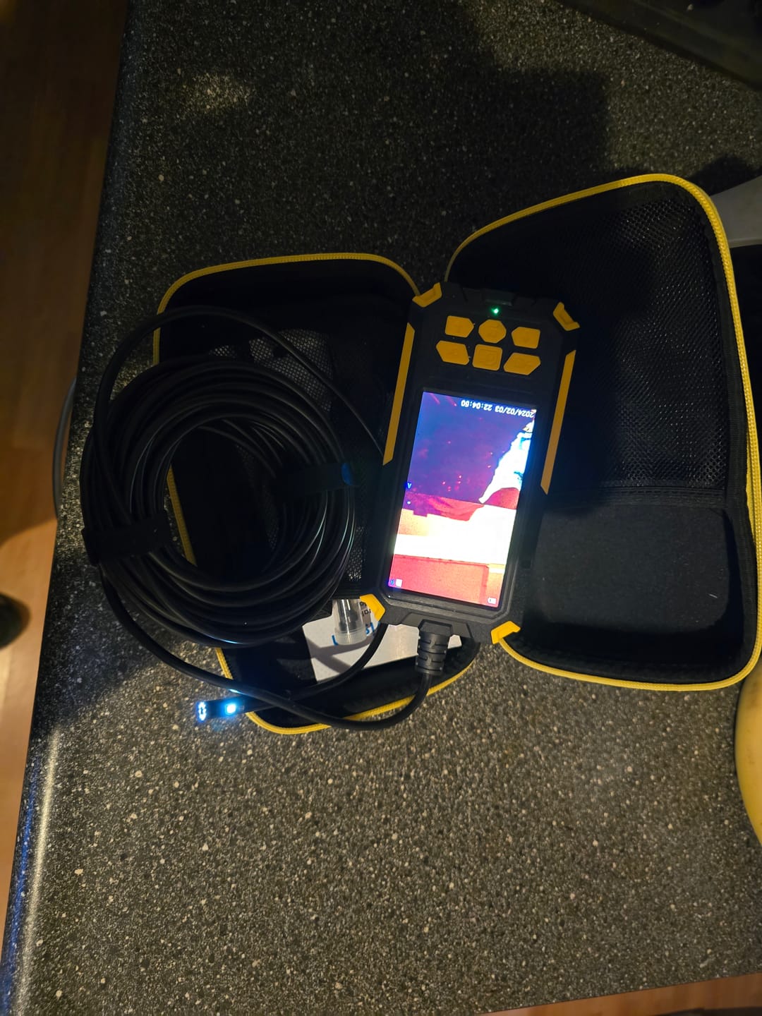 Customer photo review of Webvision Inspectiecamera met Triple Lens – FHD – 8mm – 4.5" Display – IP68 – Kabelopties: 2m, 5m of 10m