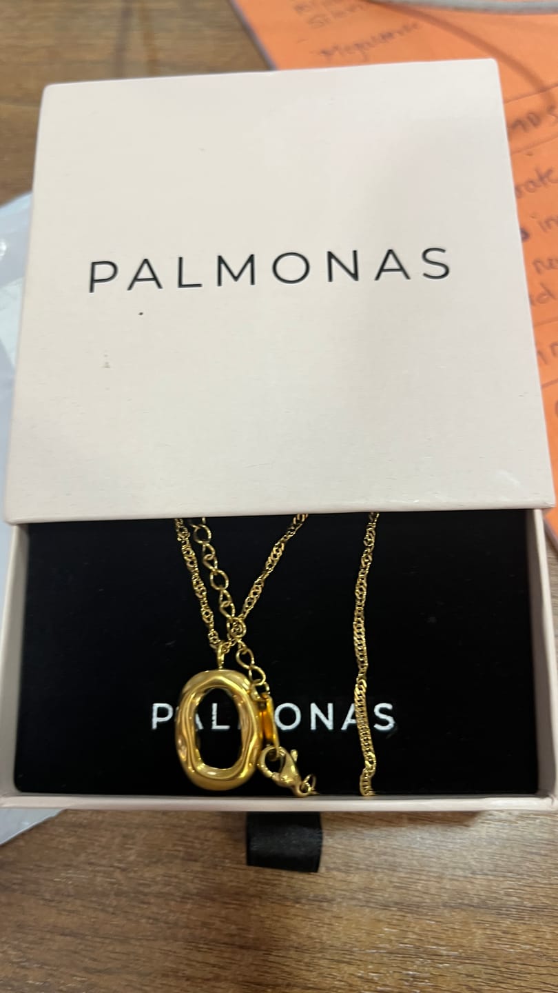 Customer photo review of Wobbly Oval Necklace