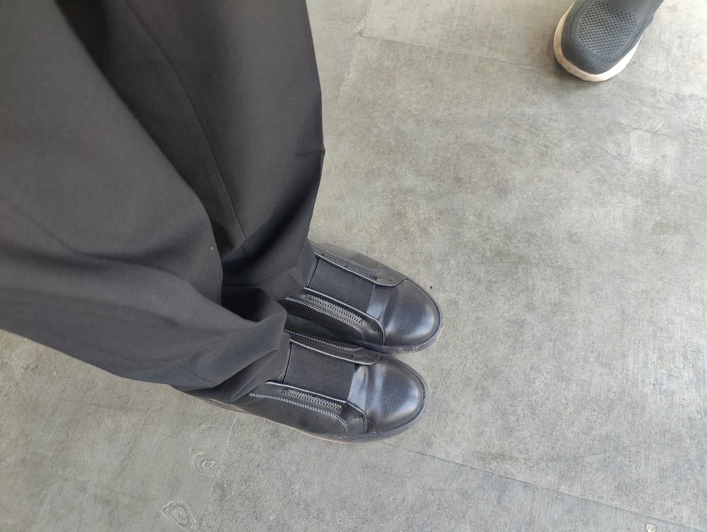 Customer photo review of Bacca Bucci BOARDROOM Vegan Leather Sneakers