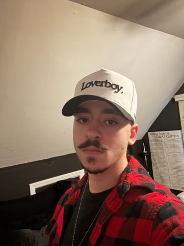 Customer photo review of Loverboy (White/Black)