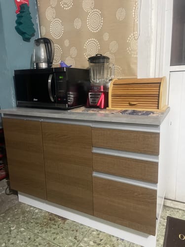 Customer photo review of Gabinete Bajo  para Fregadero Glamy 120 cm 2 Puertas y 3 Cajones (Con Encimera) Glamy Blanco/Marrón