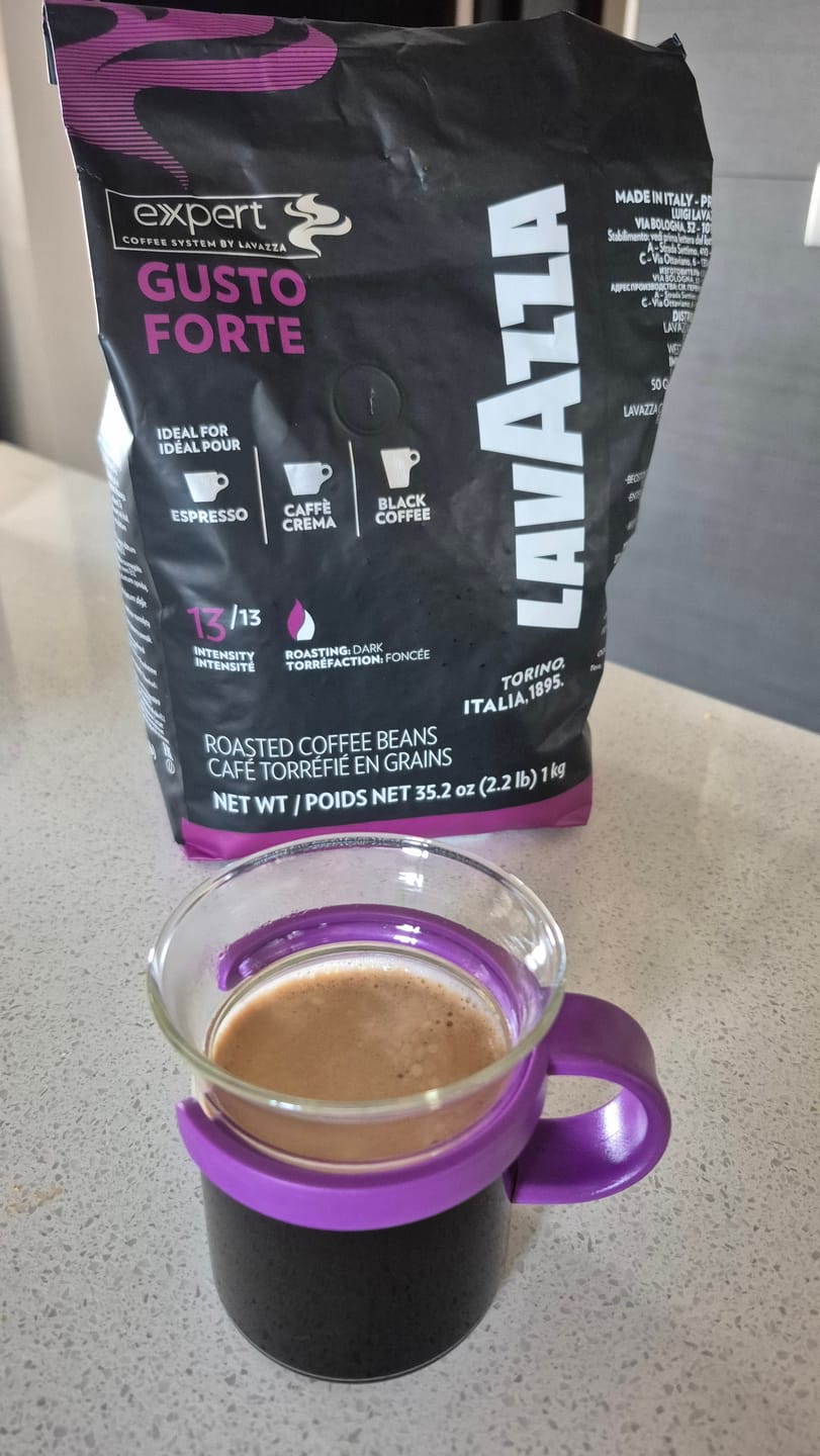 Customer photo review of Lavazza Gusto Forte 1 kg Grano Entero